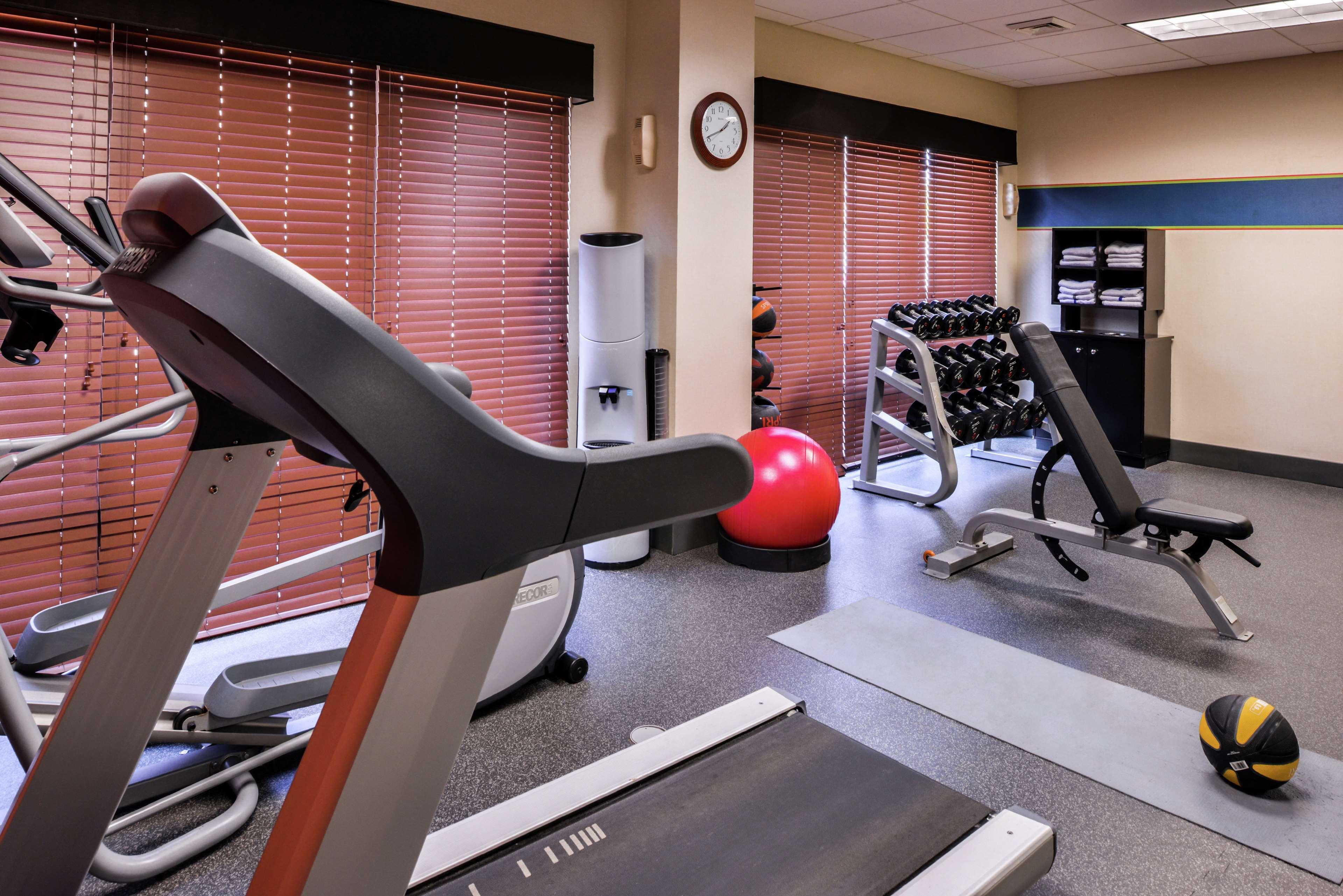 Hampton Inn & Suites Legacy Park-Frisco Exteriör bild