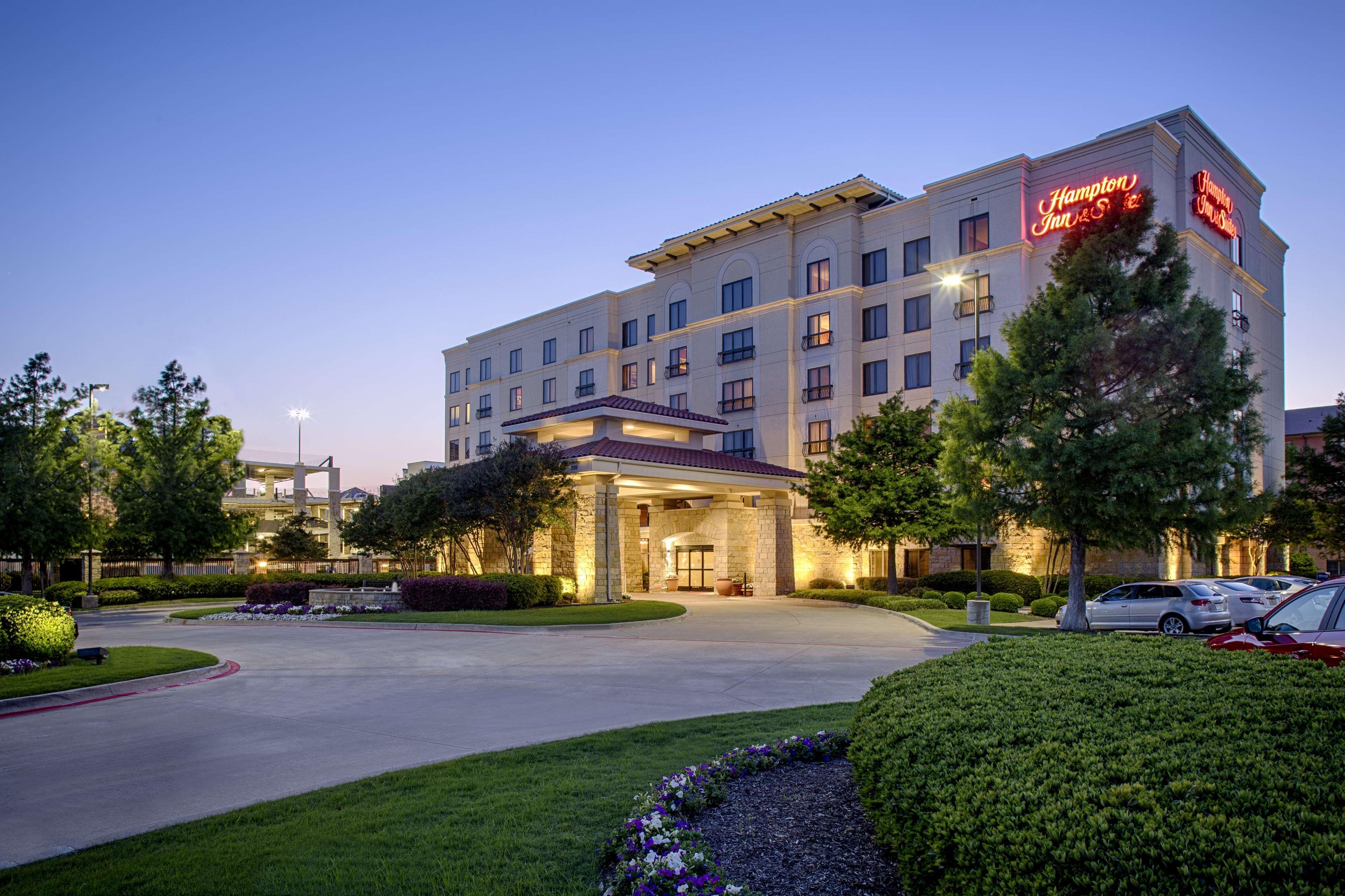Hampton Inn & Suites Legacy Park-Frisco Exteriör bild