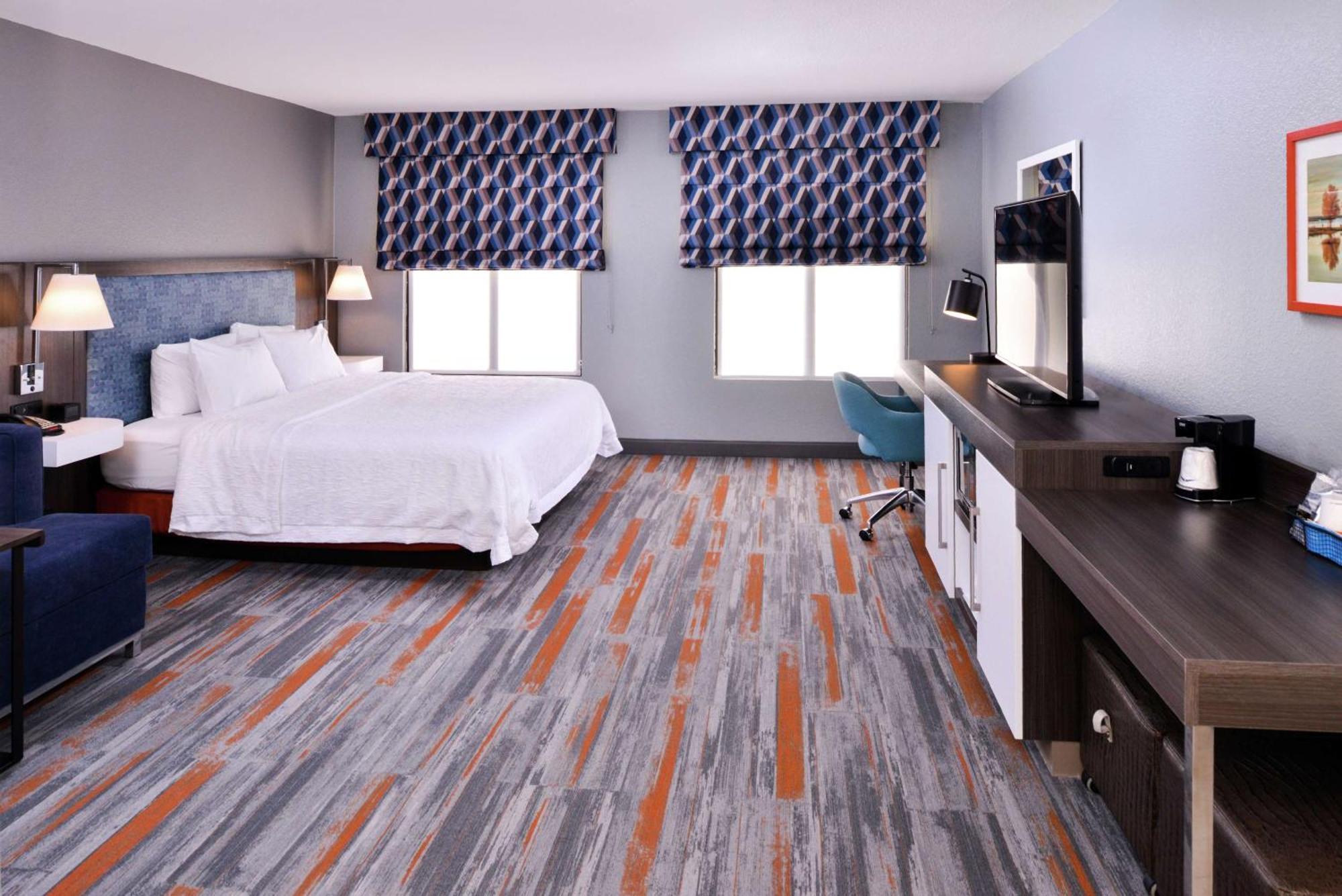 Hampton Inn & Suites Legacy Park-Frisco Exteriör bild